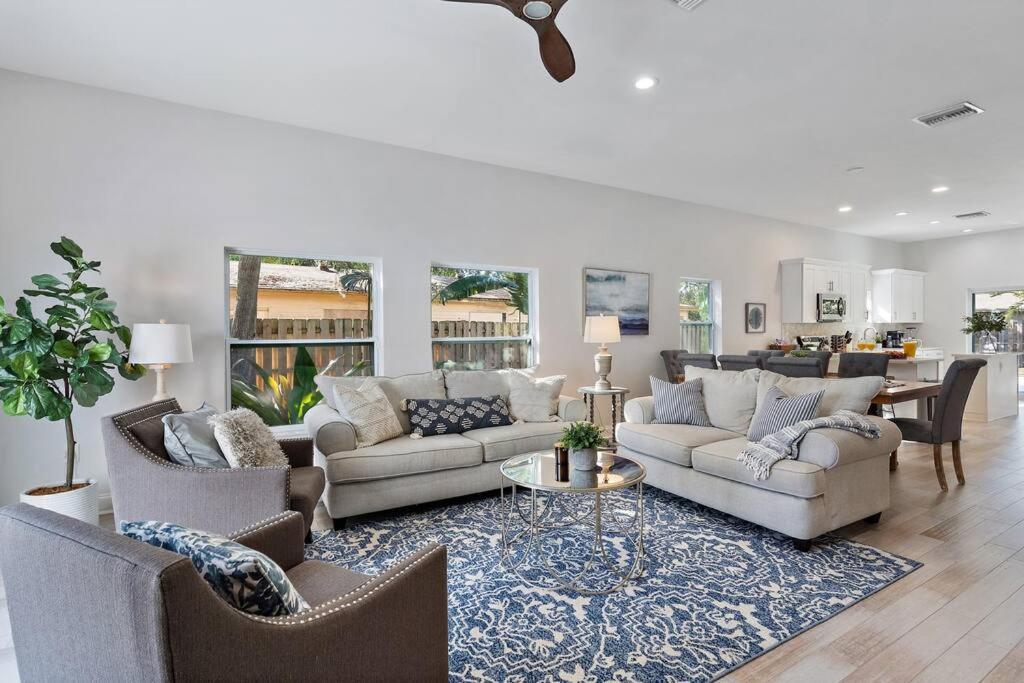 فيلا ساراسوتافي Florida Getaway With Backyard Pool Oasis المظهر الخارجي الصورة